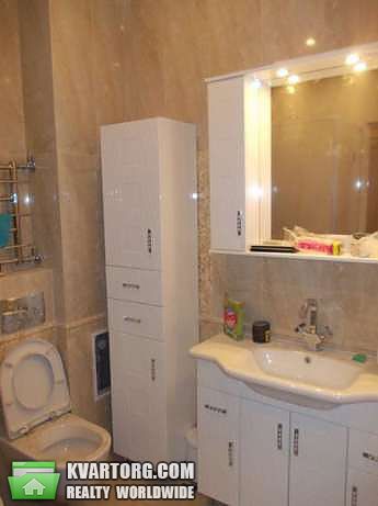 Rent out 3-room apartment. Киев, Чорновола — photo 9