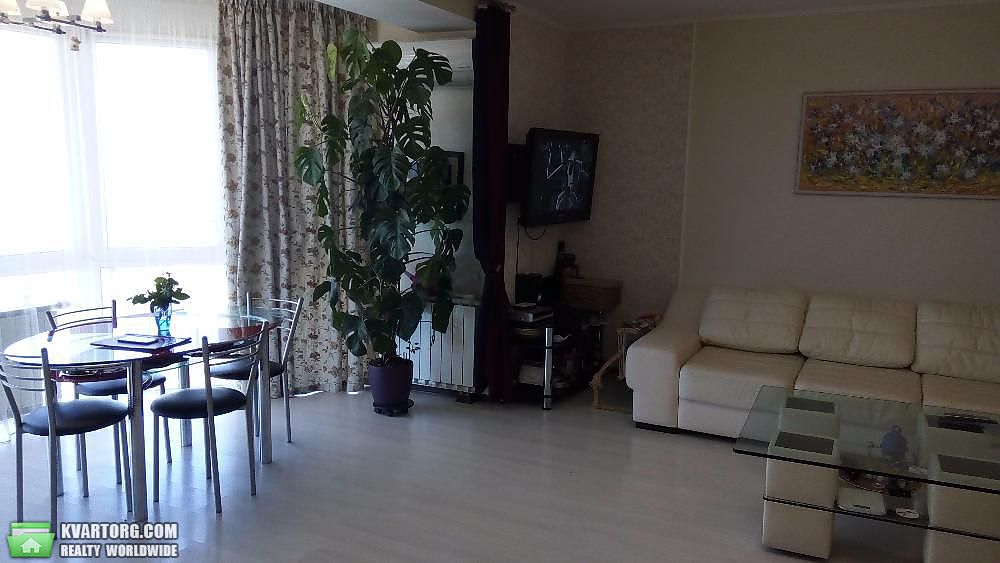 Sell 3-room apartment. Киев,  Волынская — photo 4