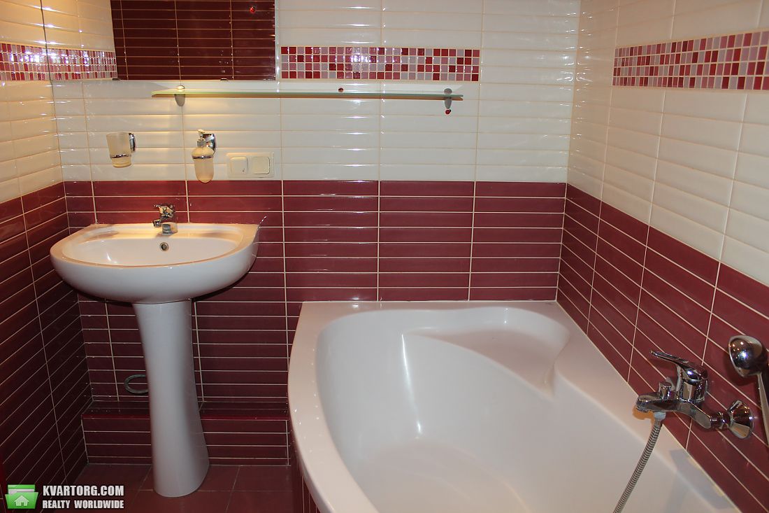 Rent out 2-room apartment. Киев,  Цветаевой — photo 9
