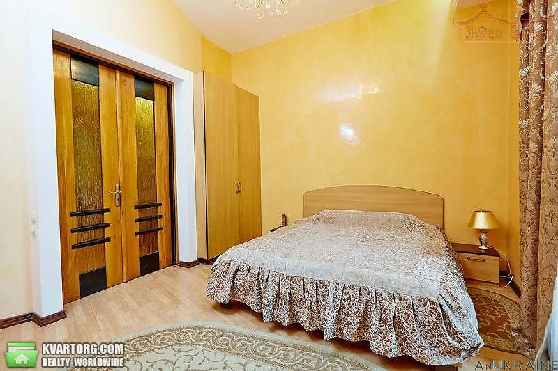 Sell 2-room apartment. Одесса, Дерибасовская — photo 1