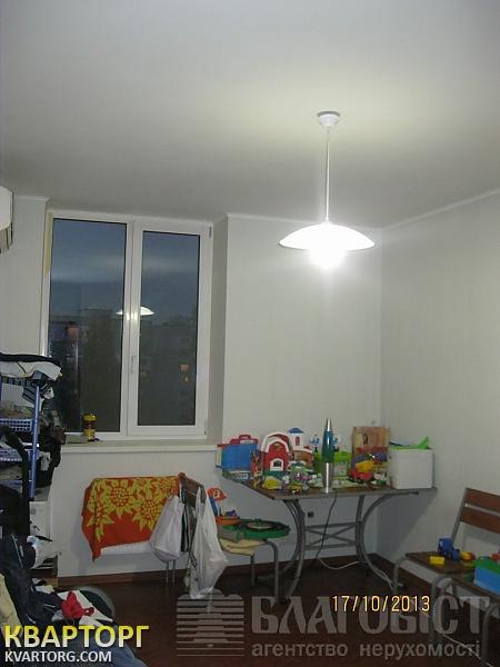 Sell 2-room apartment. Киев,  Саперно-Слободская — photo 4