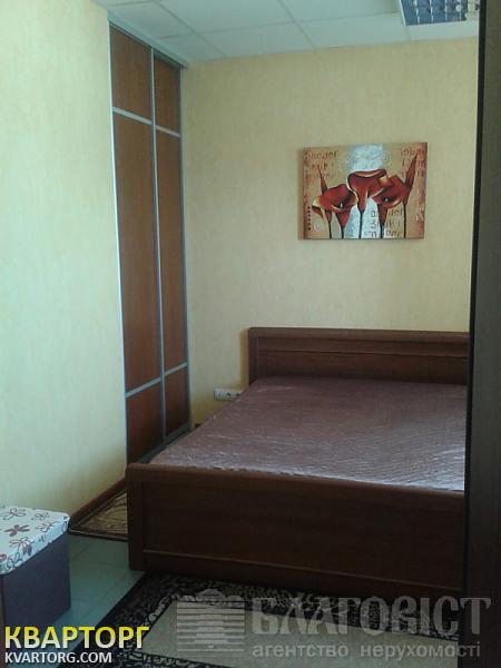 Rent out 2-room apartment. Киев, Гмири — photo 1
