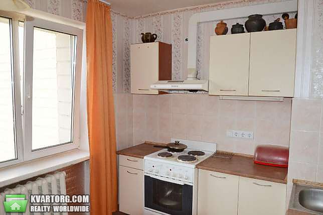 Rent out 2-room apartment. Киев,  Предславинская — photo 3