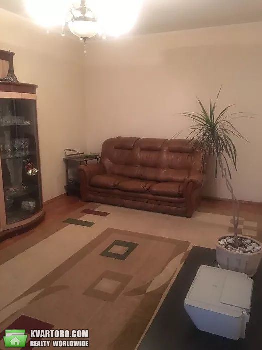 Sell 3-room apartment. Киев,  Леваневского — photo 2