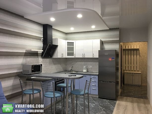 Rent out 1-room apartment. Киев, Маршал Конева — photo 4