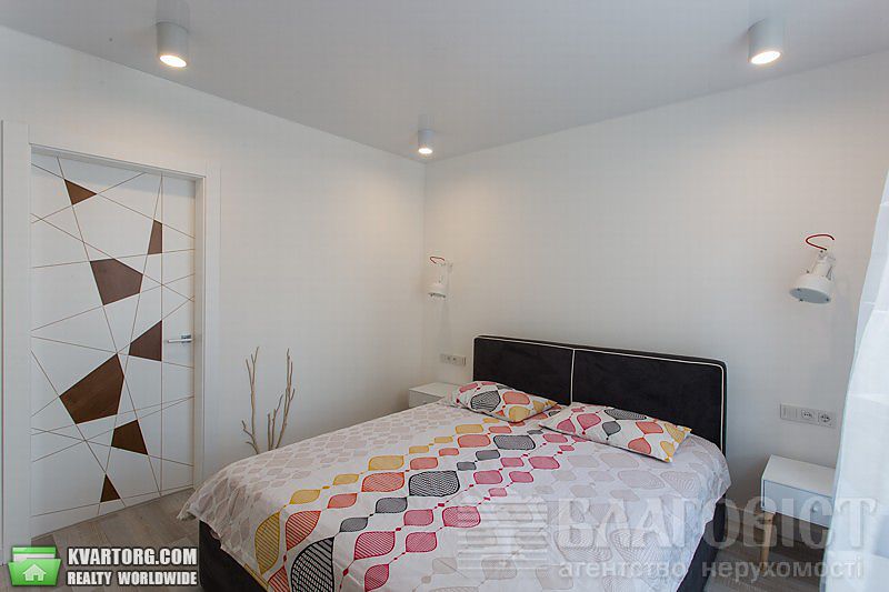Sell 2-room apartment. Киев,  Днепровская наб — photo 4