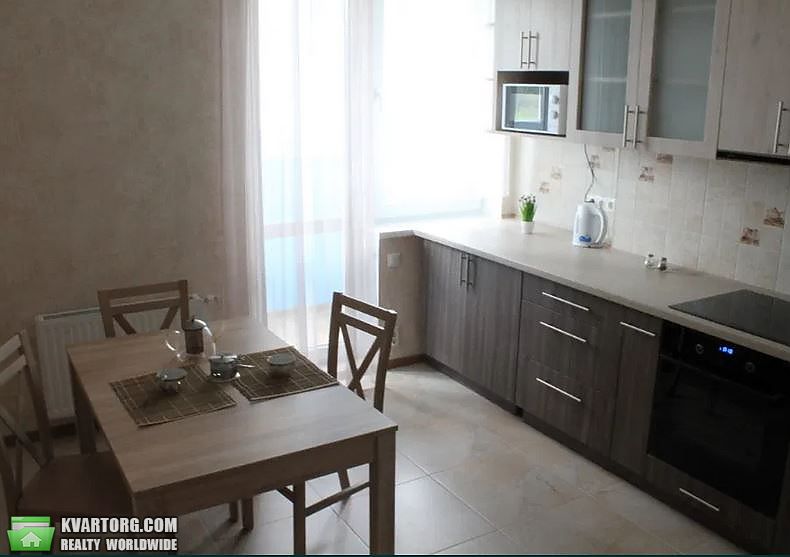 Rent out 2-room apartment. Киев,  Глушкова пр — photo 8