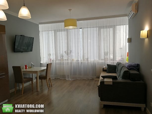 Sell 1-room apartment. Киев,  Днепровская наб — photo 2