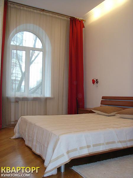 Rent out 2-room apartment. Киев,  Лютеранская — photo 4