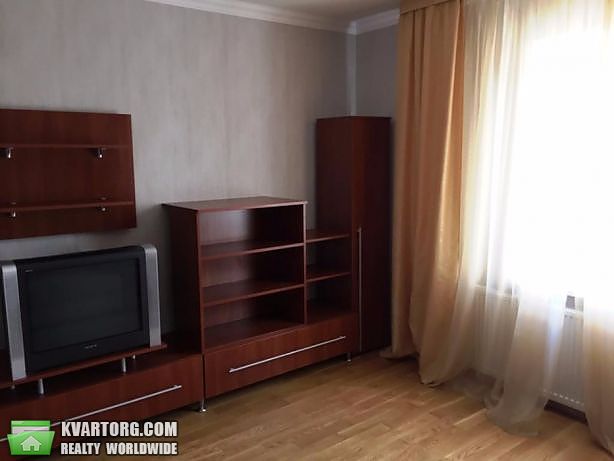 Rent out 3-room apartment. Киев,  Юрковская — photo 9
