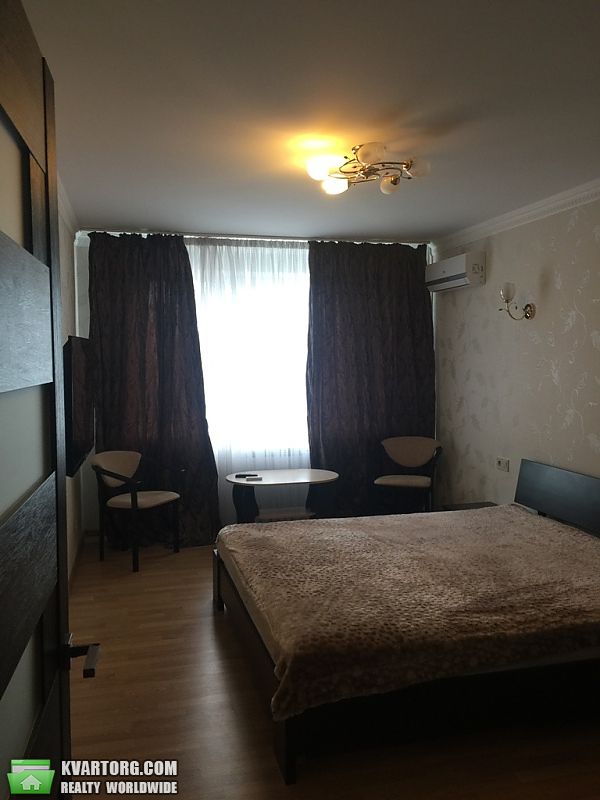 Rent out 1-room apartment. Киев,  Оболонский пр — photo 1