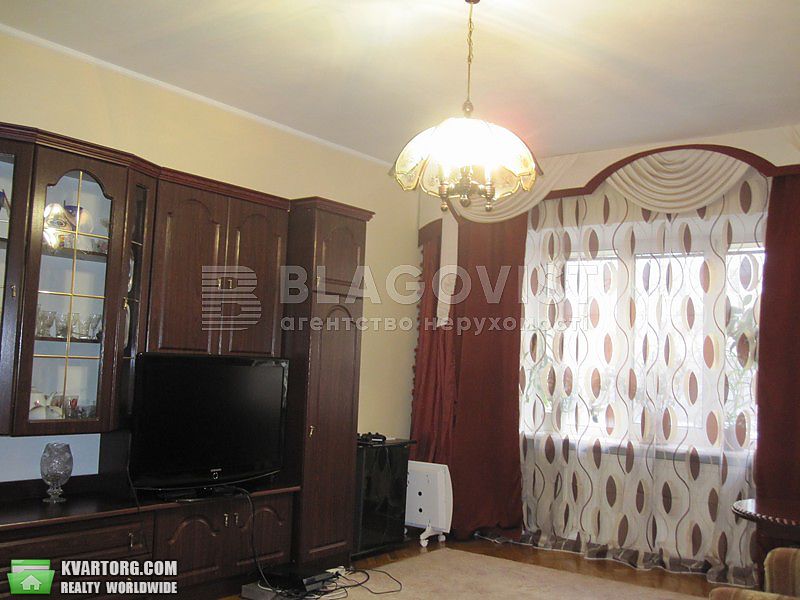 Sell 2-room apartment. Киев, гончара — photo 3