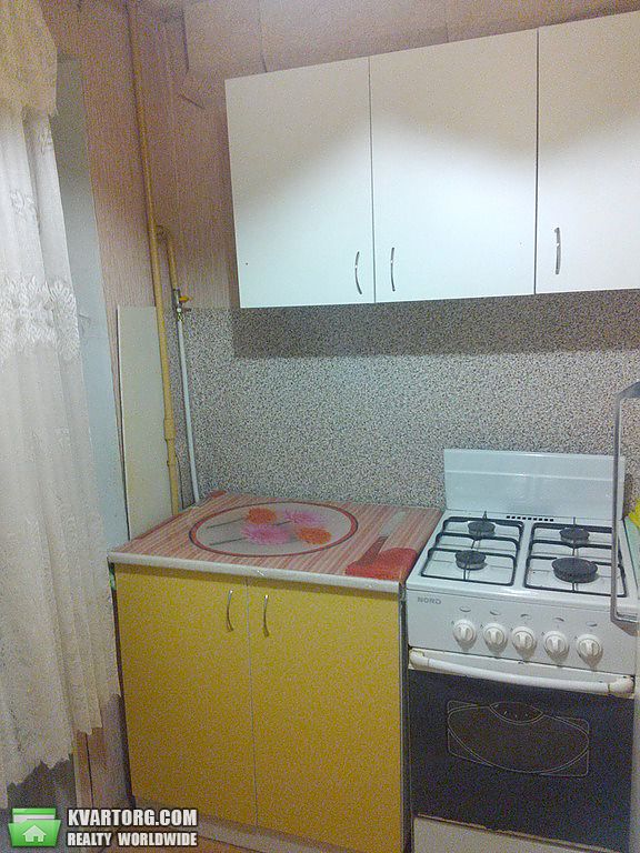 Rent out 1-room apartment. Киев,  Богатырская — photo 2
