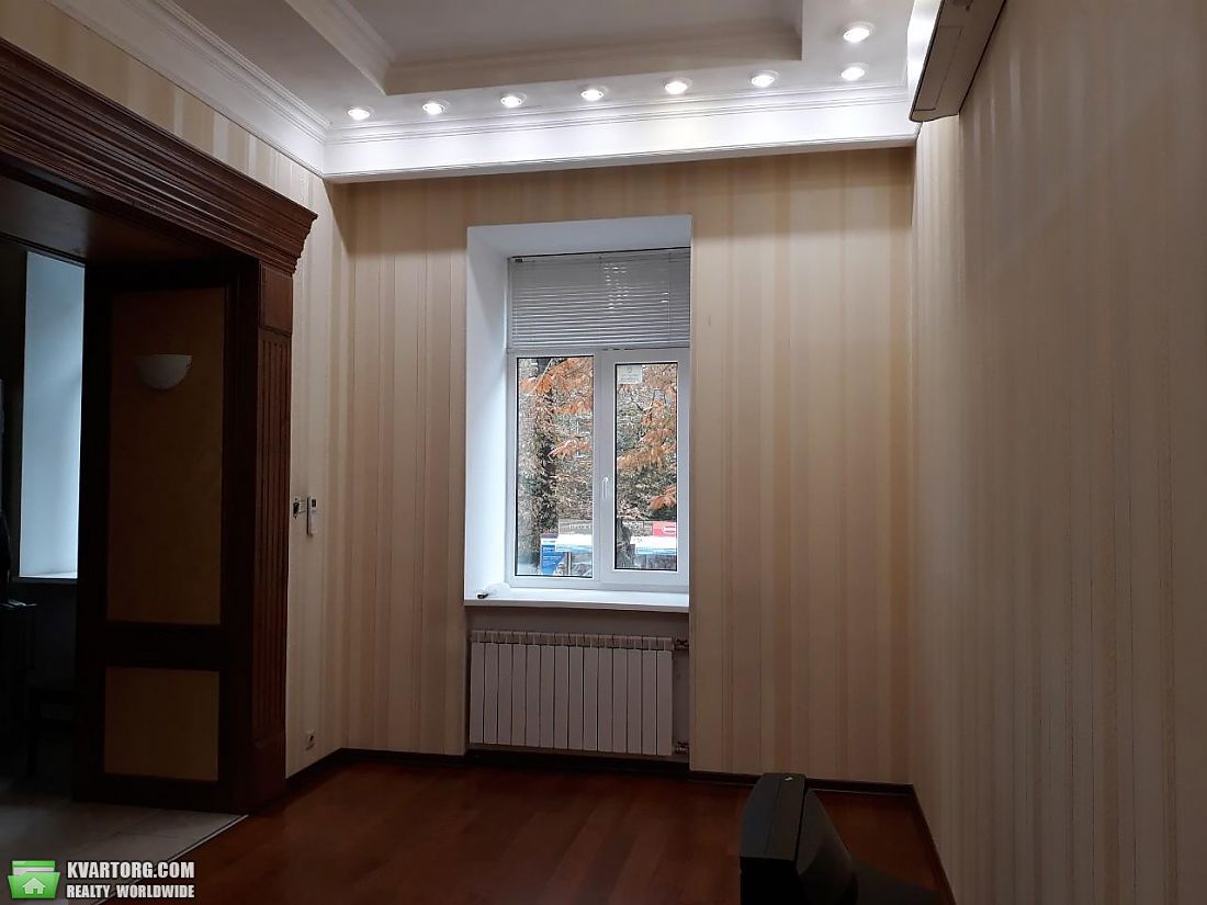Rent out office. Киев,  Институтская — photo 1