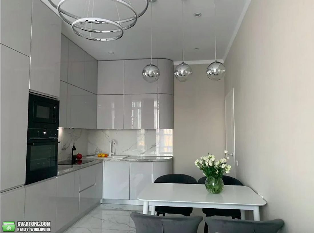 Rent out 2-room apartment. Киев,  Никольско-Слободская — photo 9