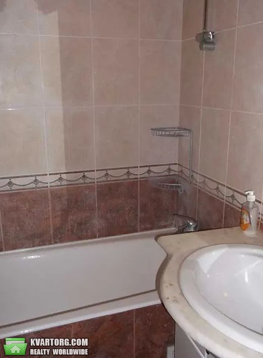 Rent out 2-room apartment. Киев, Саксаганського — photo 10