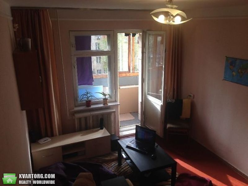 Sell 1-room apartment. Киев,  Лукьяновская — photo 2