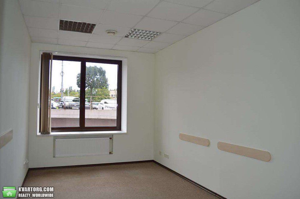 Rent out office. Киев, Дегтяревская — photo 3