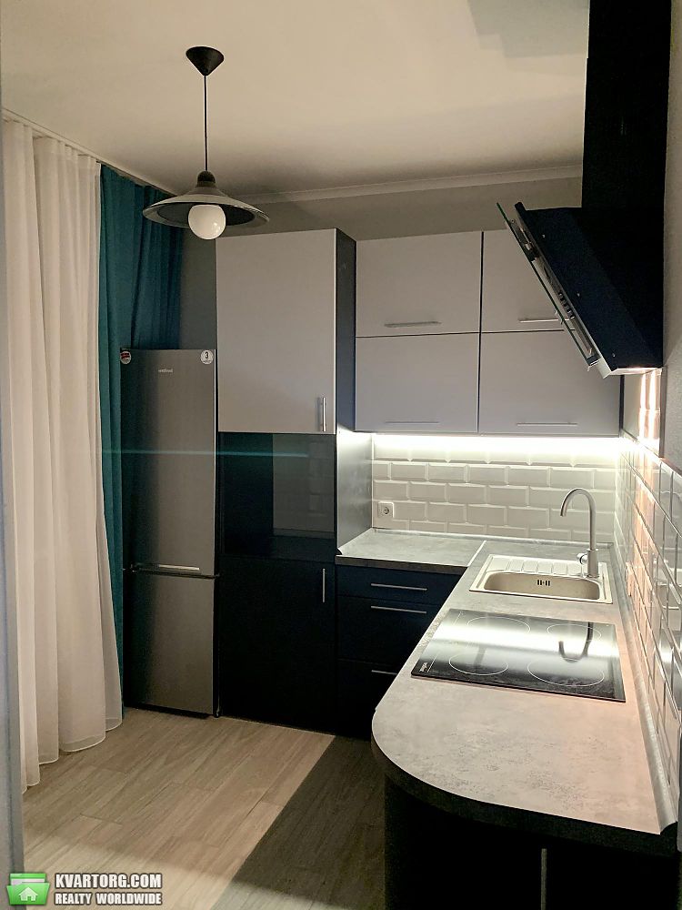 Sell 1-room apartment. Киев,  Победы пр — photo 1
