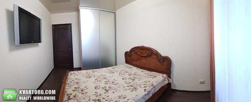 Rent out 3-room apartment. Харьков, Тракторостроителей — photo 1