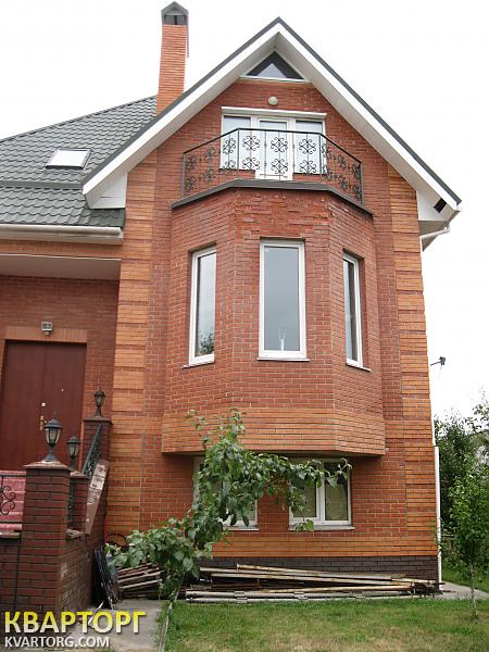Rent out house. Киев,  Садовая — photo 1