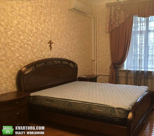 Rent out 4-room apartment. Киев,  Орлика — photo 2
