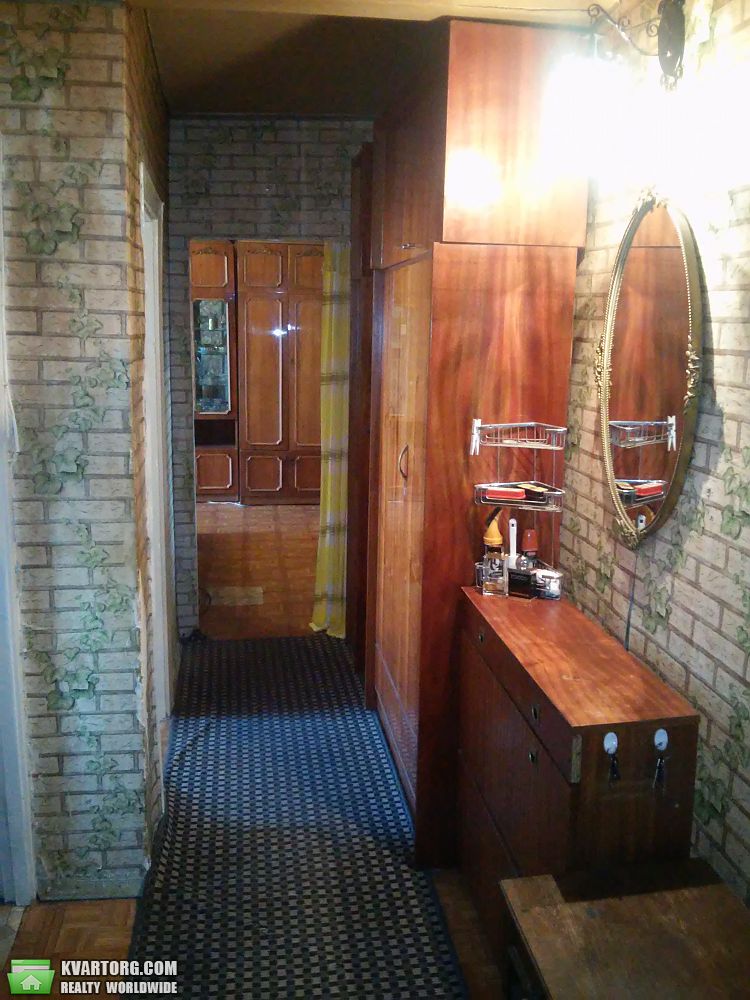 Rent out 2-room apartment. Киев,  Березняковская — photo 4