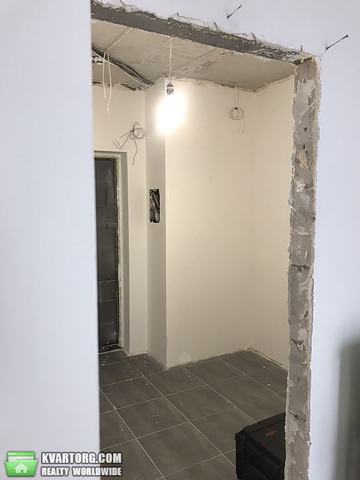 Sell 1-room apartment. Киев,  Дегтяревская — photo 3