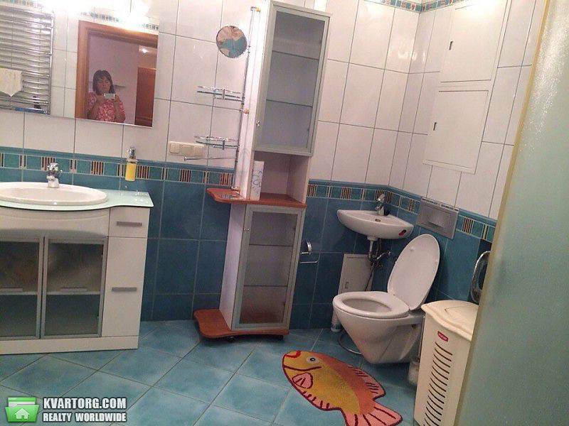 Rent out 3-room apartment. Киев, Артилерийский пер. — photo 2