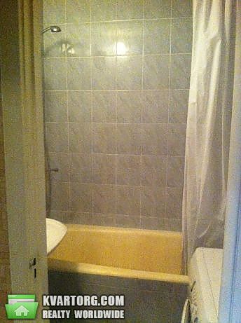 Rent out 2-room apartment. Киев,  Севастопольская пл — photo 3