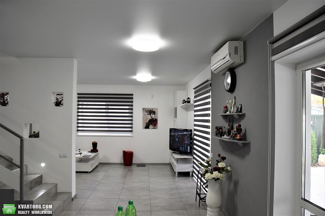 Rent out house. Обухов, Набережная — photo 3