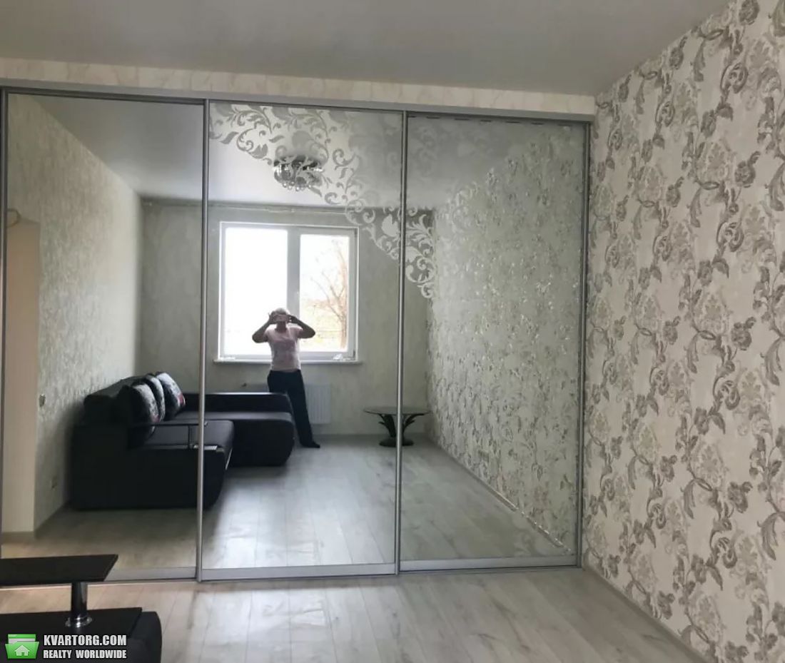 Rent out 1-room apartment. Киев,  Голосеевский пр — photo 7