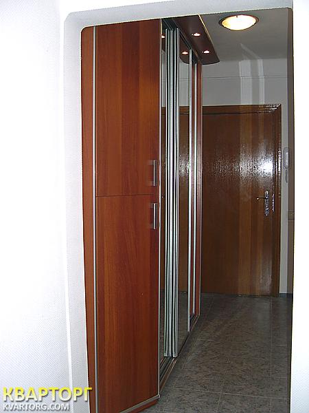 Rent out 3-room apartment. Киев, Соломенская — photo 6