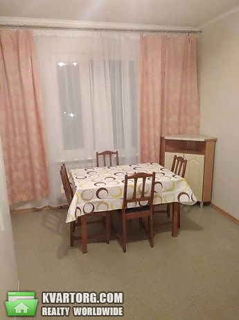 Rent out 2-room apartment. Киев,  Бажана — photo 4