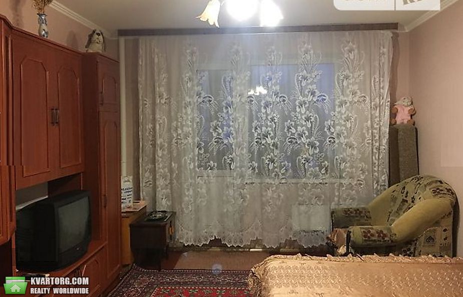 Sell 3-room apartment. Киев,  Маяковского — photo 1