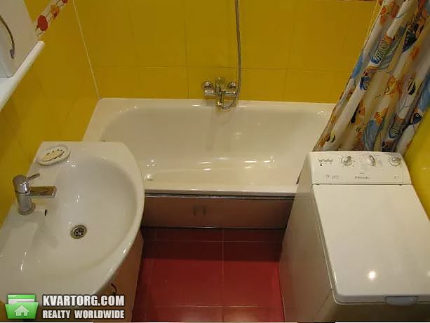 Rent out 2-room apartment. Киев, Олени телиги — photo 8