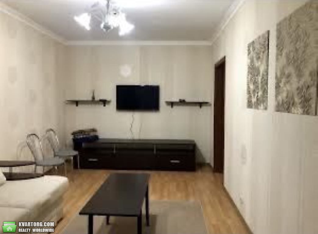 Rent out 2-room apartment. Киев,  Мишуги — photo 2