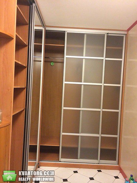 Rent out 3-room apartment. Киев, Артилерийский пер. — photo 1