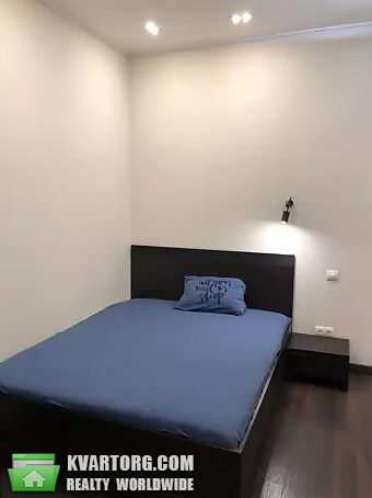 Rent out 1-room apartment. Киев,  Жилянская — photo 4