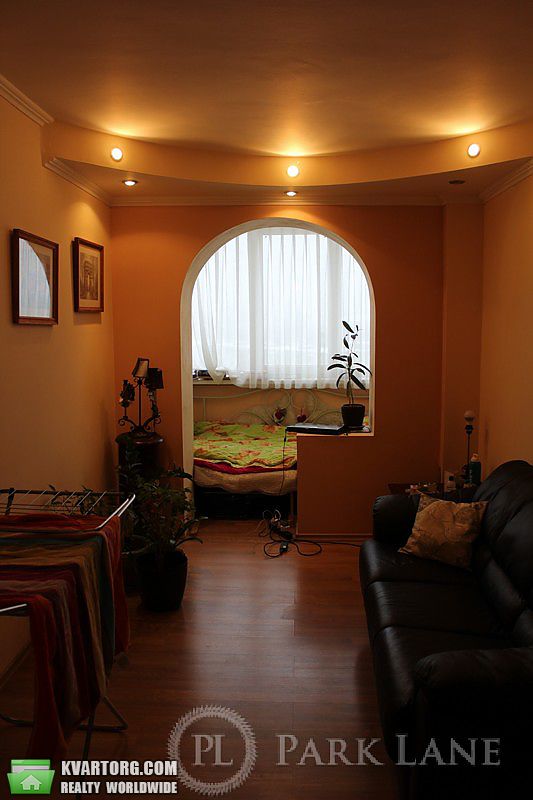Sell 2-room apartment. Киев,  Миропольская — photo 3