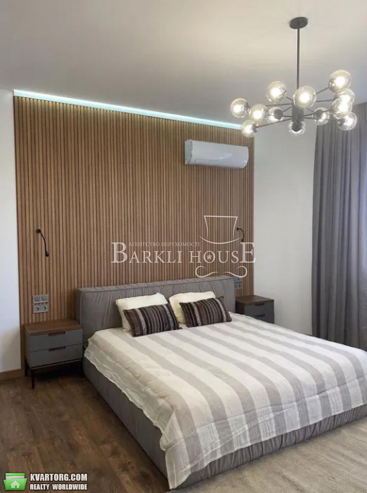 Rent out 3-room apartment. Киев, Преображенская — photo 10