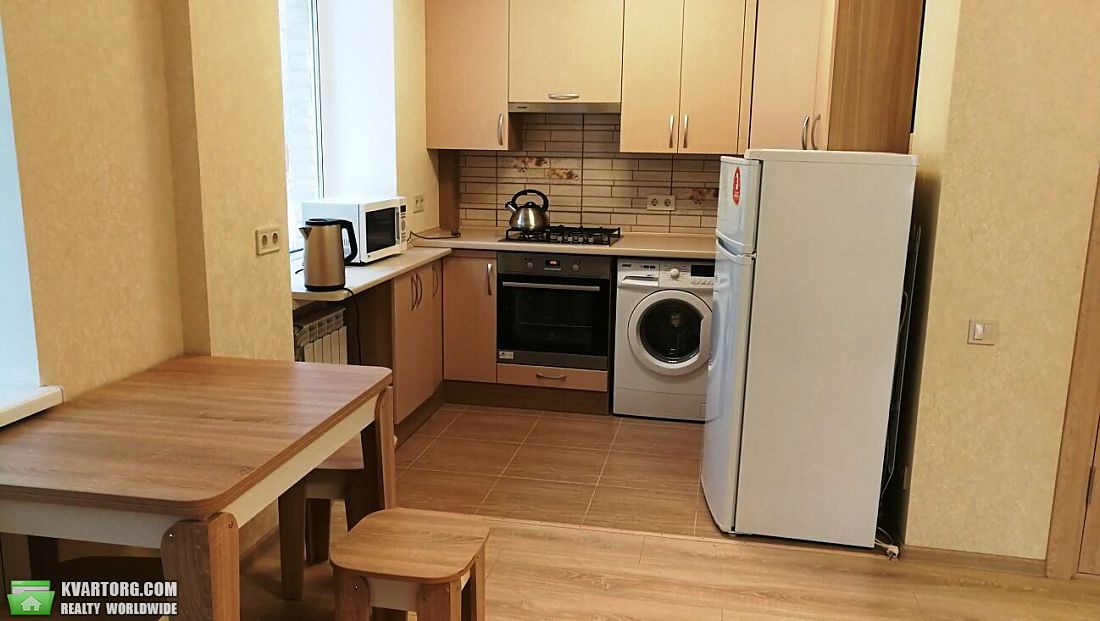 Sell 2-room apartment. Киев,  Островского — photo 1