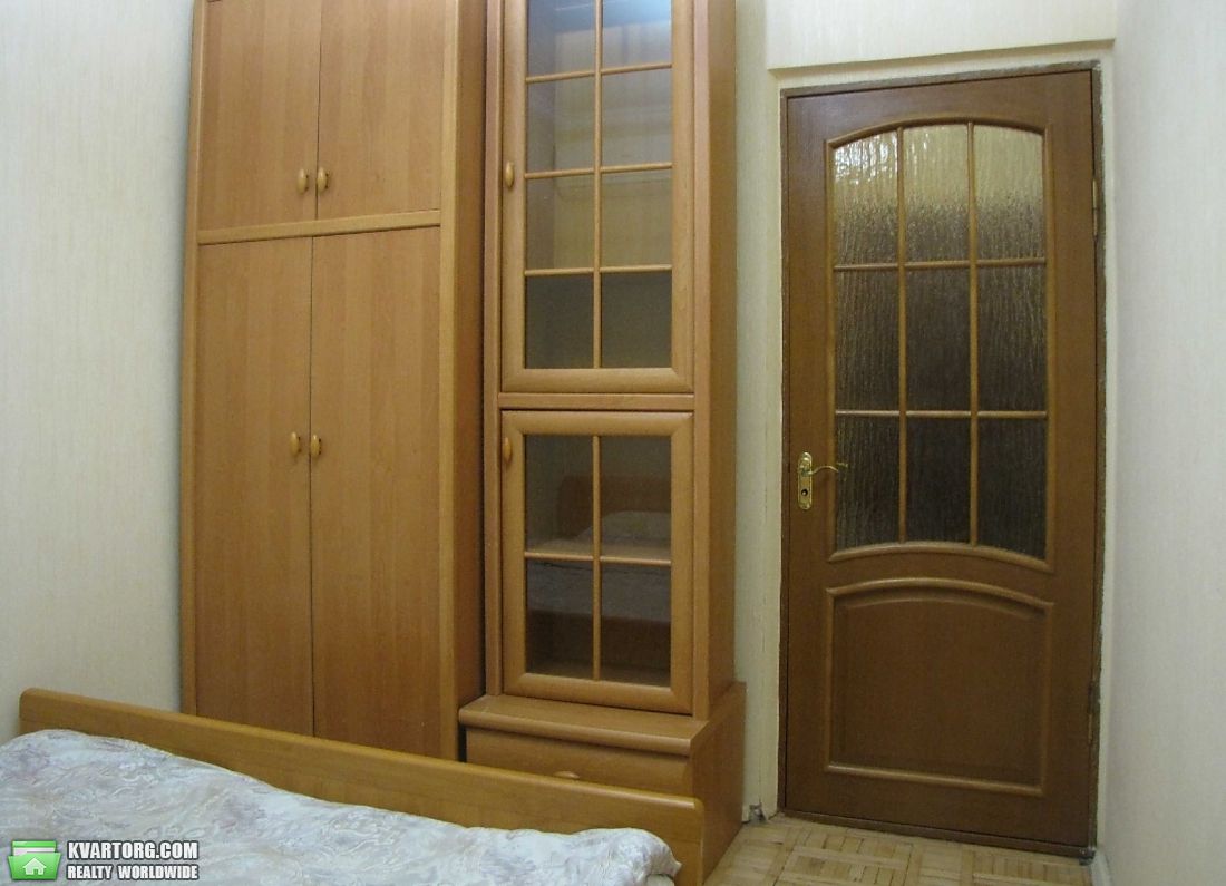 Rent out 2-room apartment. Киев,  Федорова — photo 6