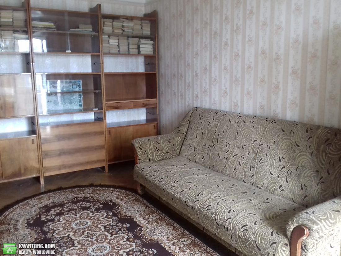 Rent out 3-room apartment. Киев,  Ольжича — photo 2