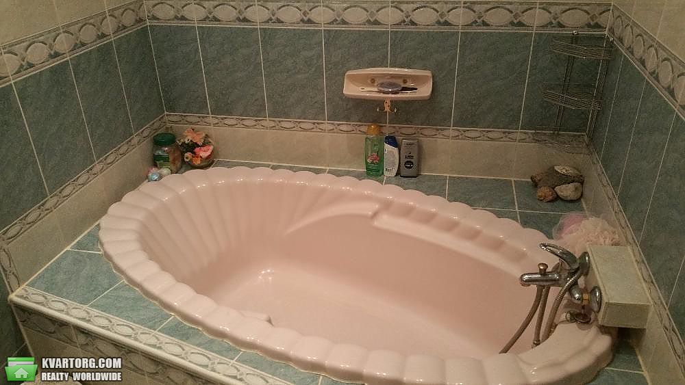 Rent out 3-room apartment. Киев,  Антоновича — photo 6