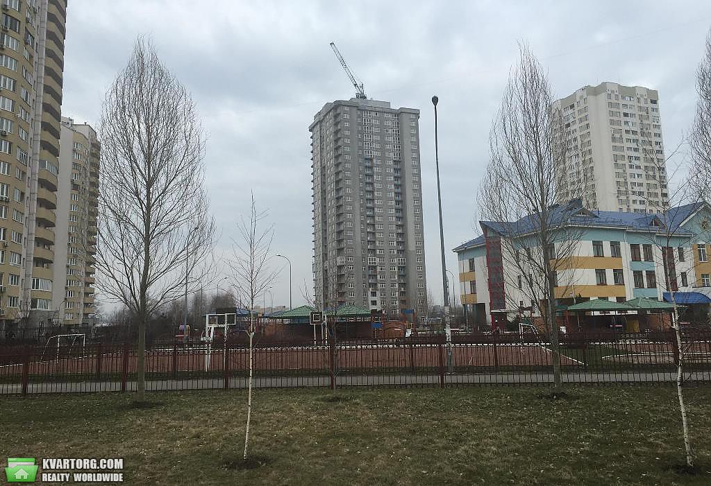 Sell 2-room apartment. Киев,  Урловская — photo 3