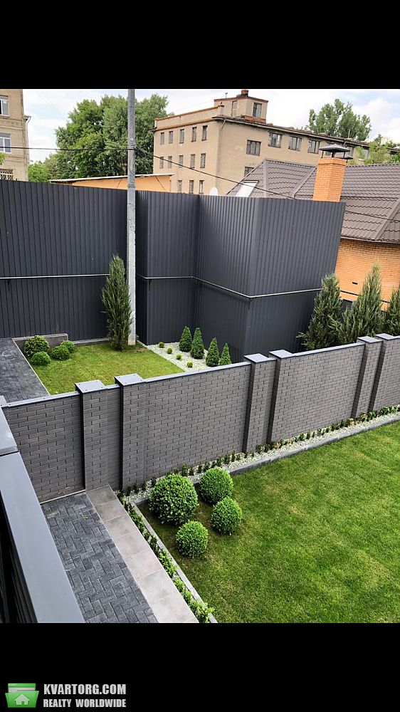 Sell Townhouse. Днепропетровск,  Севастопольская пл — photo 1