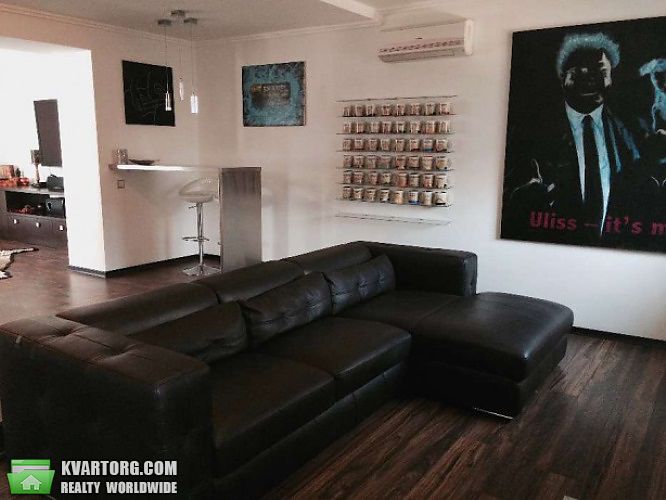 Rent out house. Киев, Богатырская — photo 7