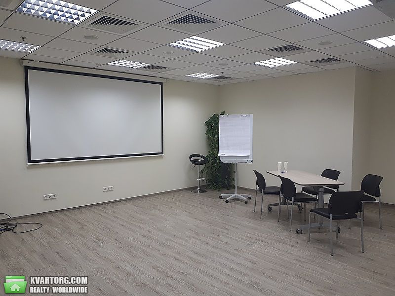 Rent out office. Киев, Жилянская — photo 5
