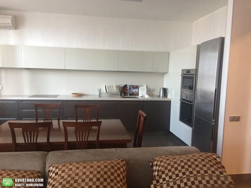 Rent out 3-room apartment. Киев,  Воровского — photo 4